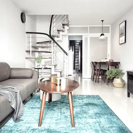Love Travel Family House Apartamento